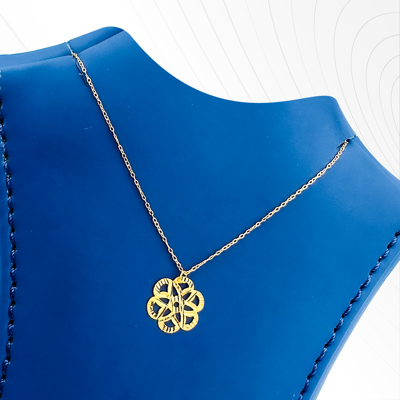 Flower Necklace - Rylo Gold